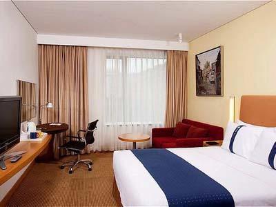Arya Sheraton Hotel Ajmer Buitenkant foto